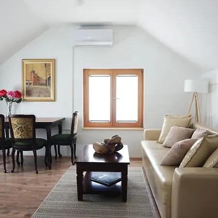 Airport Loft - Galleria *